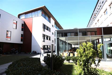 lycée saint pierre chanel